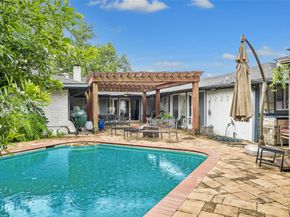 3714 N Braeswood Boulevard, Houston TX 77025