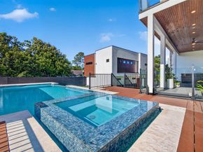 5327 S Braeswood Blvd, Houston TX 77096