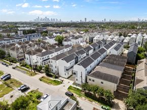 1122 W 16th Street B, Houston TX 77008