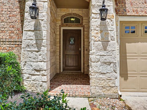 9411 Chase Hollow Lane, Cypress TX 77433