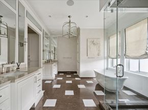 2240 Del Monte Drive, Houston TX 77019