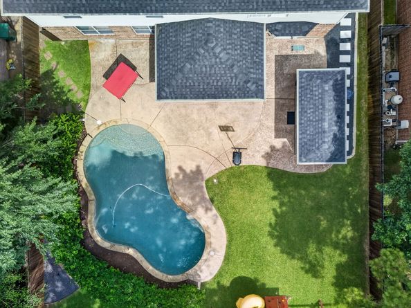 74 Oriel Oaks Circle, The Woodlands TX 77382