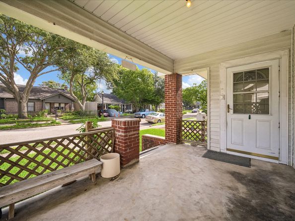 1013 Key Street, Houston TX 77009