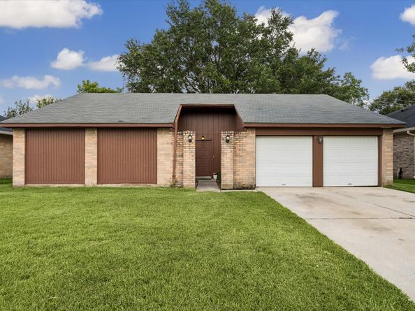 2311 Webster Ranch Road, Friendswood TX 77546