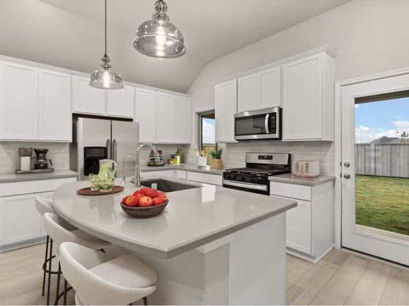 3218 Raintree Crescent Trail, Spring TX 77386