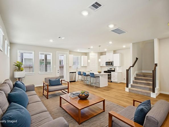 6320 Amber Blossom Drive, Houston TX 77092
