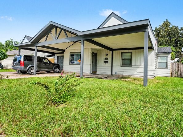 12453 Dorwayne Court, Houston TX 77015