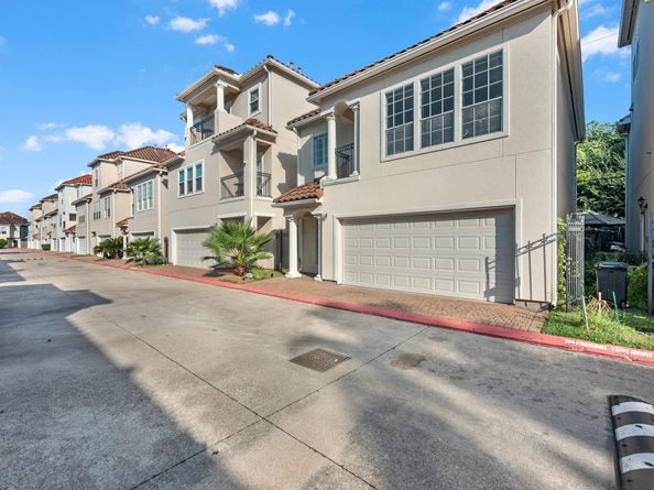 7114 Harmony Cove, Houston TX 77036