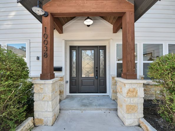 10038 Westview Drive, Houston TX 77055