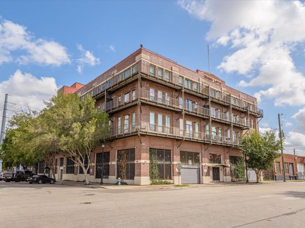 2205 Mckinney Street 309, Houston TX 77003