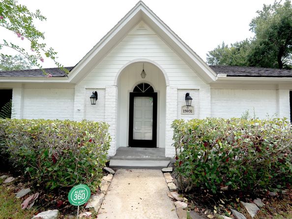 15931 Boulder Oaks Drive, Houston TX 77084