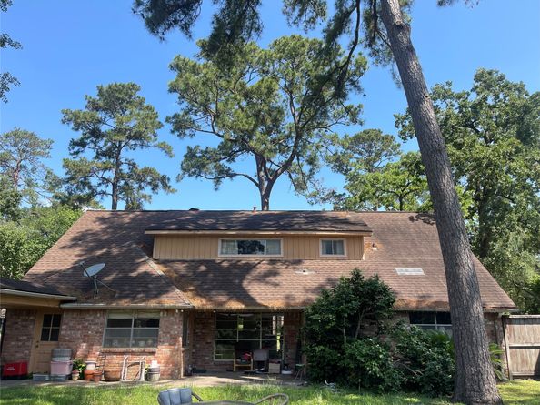 5727 Pebble Springs Drive, Houston TX 77066