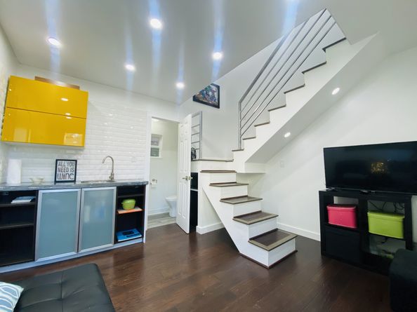 1964 Norfolk Street, Houston TX 77098