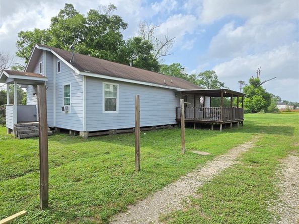1110 Paul Quinn Street, Houston TX 77091