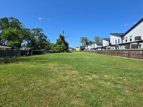 1110 Paul Quinn Street, Houston TX 77091