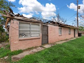 6201 Batterson Street, Houston TX 77026