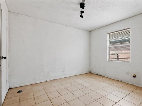 6201 Batterson Street, Houston TX 77026