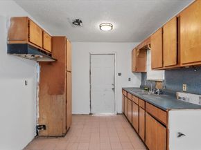 6201 Batterson Street, Houston TX 77026