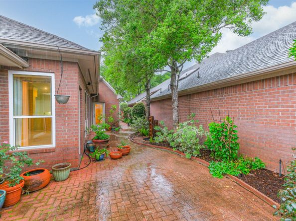 13727 Aspen Cove Drive, Houston TX 77077