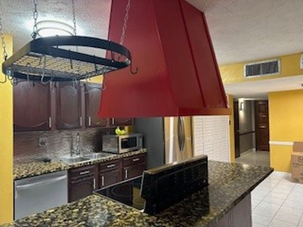 17419 N Barker Street, Houston TX 77084