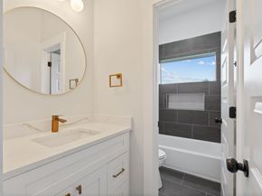 8114 Double Avenue A/B, Houston TX 77088