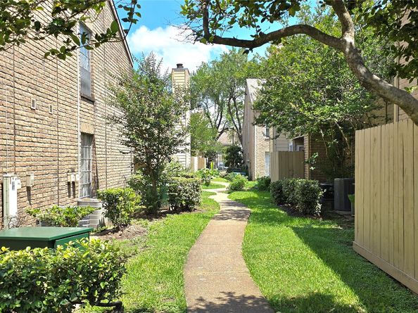 10211 Sugar Branch Drive 444, Houston TX 77036