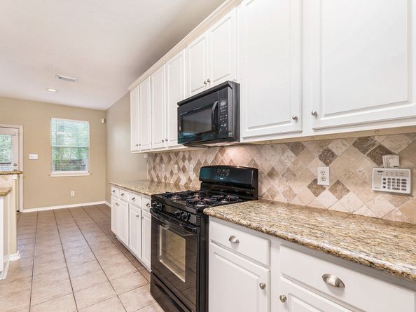 118 N Camellia Grove Circle, The Woodlands TX 77382