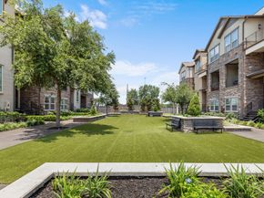2653 Fountain Key Boulevard, Houston TX 77008