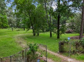 2395 Southline Road, Conroe TX 77384