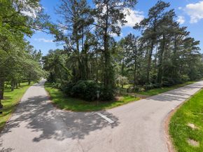 2395 Southline Road, Conroe TX 77384
