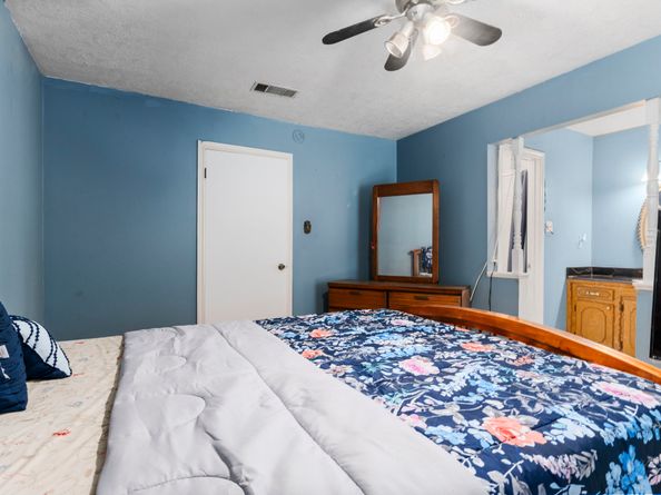 2395 Southline Road, Conroe TX 77384