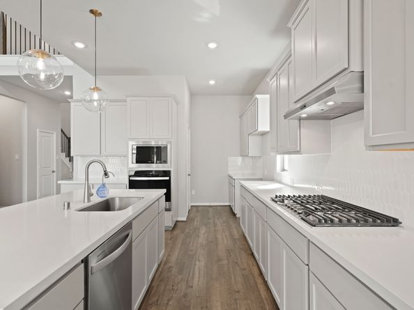 10723 Yellow Wild Indigo Lane, Cypress TX 77433