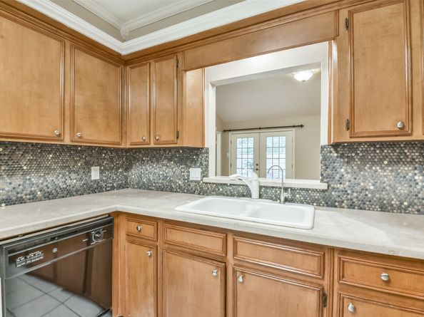20 Tulip Hill Court, Spring TX 77380