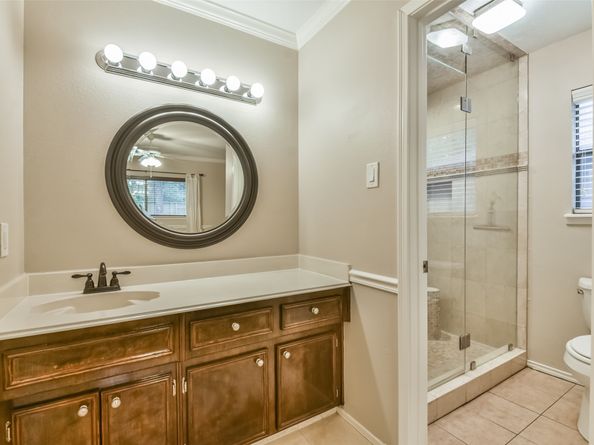20 Tulip Hill Court, Spring TX 77380