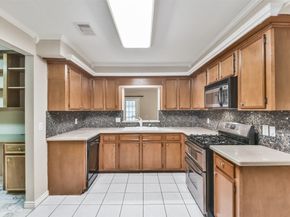 20 Tulip Hill Court, Spring TX 77380