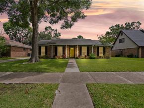 10815 Sagewillow Lane, Houston TX 77089