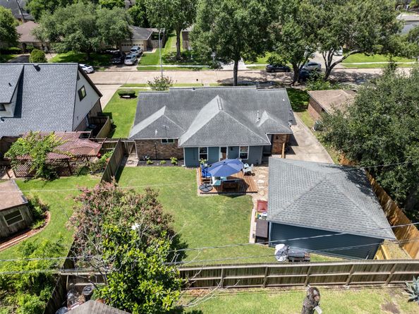 10815 Sagewillow Lane, Houston TX 77089