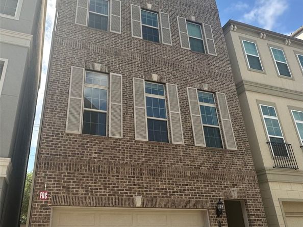 821 Dunleigh Meadows Lane, Houston TX 77055