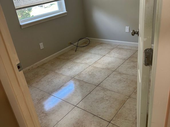 726 Memorial Mews Street 4, Houston TX 77079