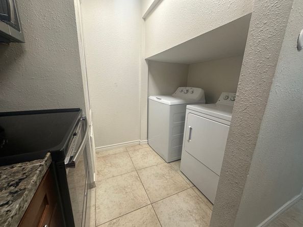 726 Memorial Mews Street 4, Houston TX 77079