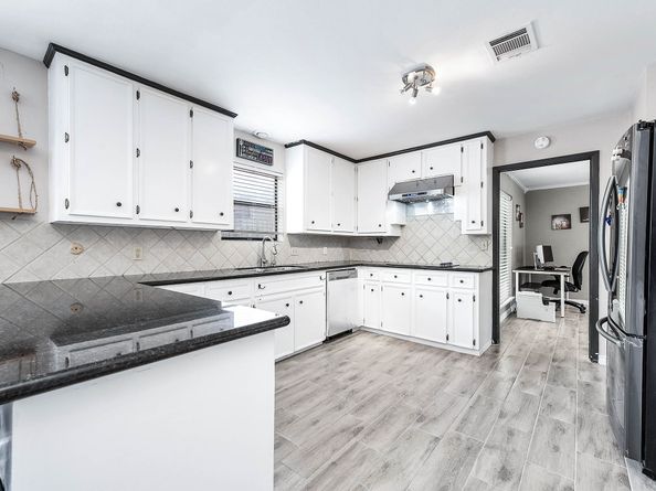 12710 Ashford Pine Drive, Houston TX 77082