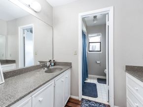 12710 Ashford Pine Drive, Houston TX 77082