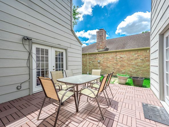 12710 Ashford Pine Drive, Houston TX 77082