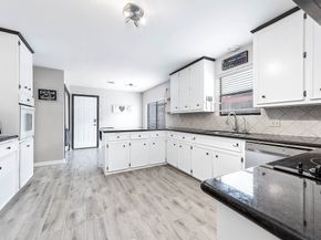12710 Ashford Pine Drive, Houston TX 77082