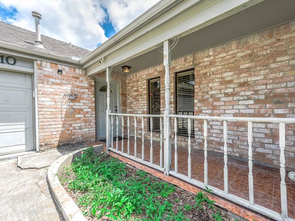 12710 Ashford Pine Drive, Houston TX 77082