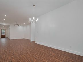 515 Briarcliff Drive, Houston TX 77076