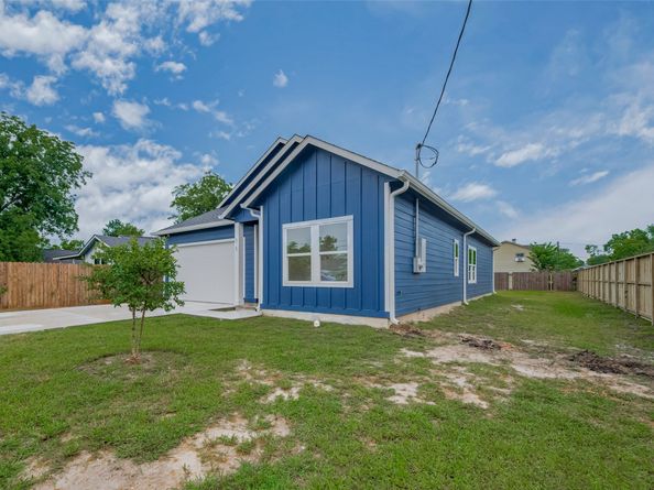 515 Briarcliff Drive, Houston TX 77076
