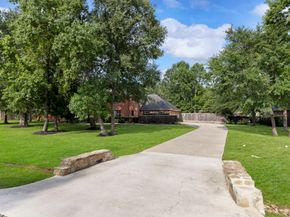 2608 Silverstone Way, Conroe TX 77304