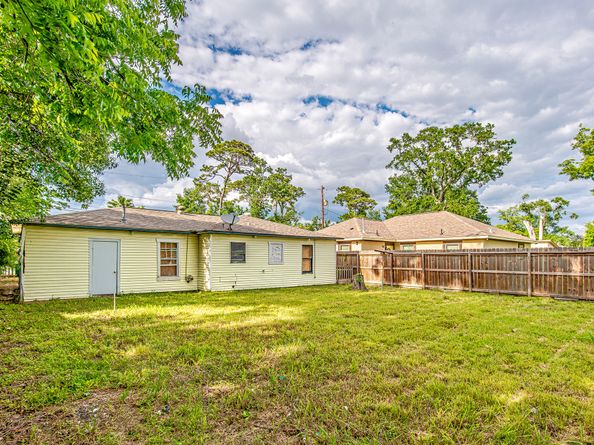 8022 Talton Street, Houston TX 77028