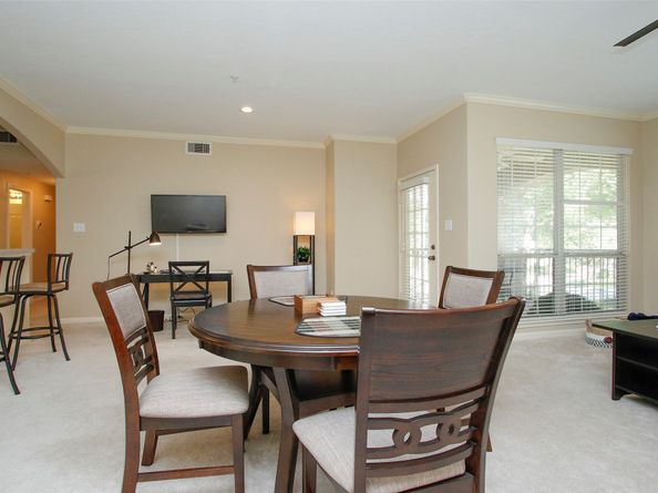 6607 Lake Woodlands Drive 223, The Woodlands TX 77382